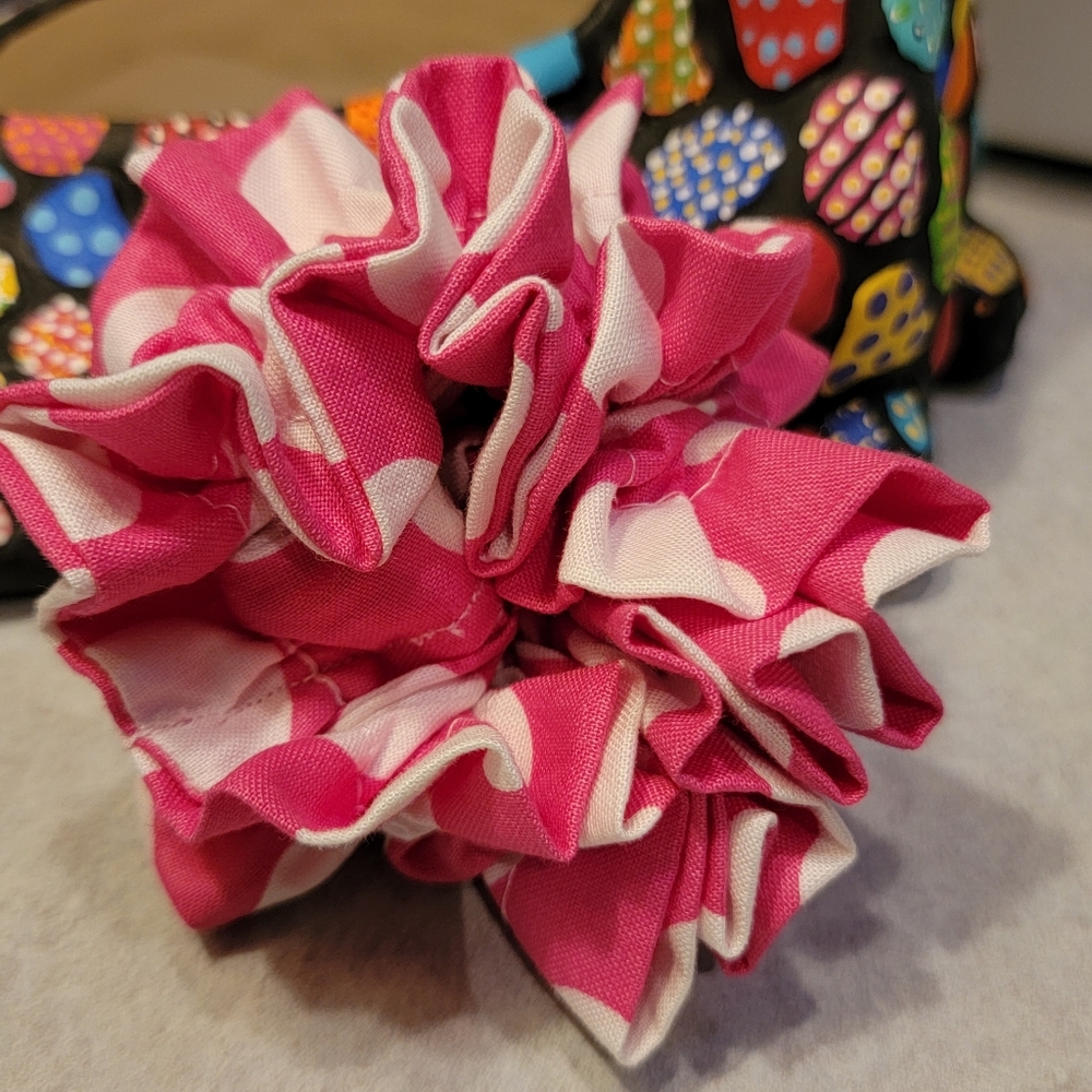 Scrunchie, Hot pink with White Polka Dots